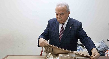 Terziliğe başladığı dükkanda emekli oldu