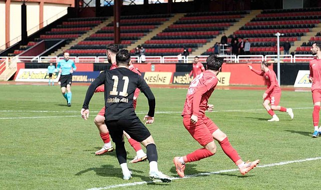 TFF 2. Lig: Kastamonuspor: 2 - Karaman FK: 2