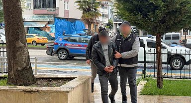 Tır dorsesindeki hasarlı araçta 2.7 kilo uyuşturucu ele geçirildi, sürücü tutuklandı