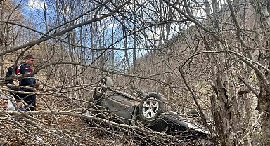 Tokat'ta otomobil şarampole uçtu: 2 yaralı