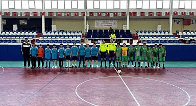 Tomarza'da 19 Mayıs coşkusu Futsal turnuvası finaliyle taçlandı