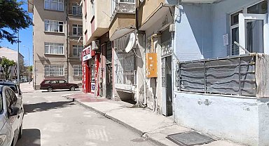 Toprağa gömülü bulunan kafatası ve kemiklerin 15 yıldır kayıp olan kardeşine ait olduğunu iddia etti