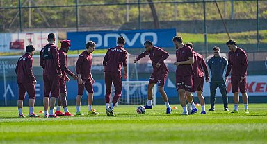 Trabzonspor, 60 puanın 23'ünü İstanbul takımlarından aldı