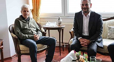 Trabzonspor eski başkanı Atay Aktuğ hayatını kaybetti