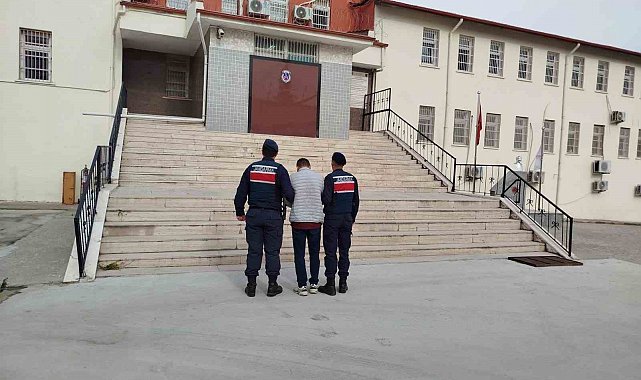 Trafik güvenliğini tehlikeye sokmaktan aranan şahıs yakalandı