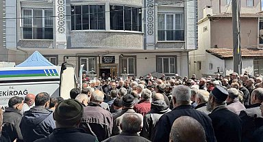 Trafik kazasında hayatını kaybeden kadın toprağa verildi