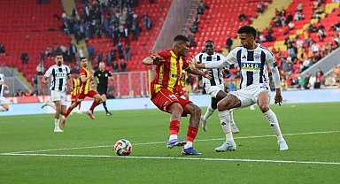 Trendyol Süper Lig: Göztepe: 3 - Kasımpaşa: 3