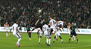 Trendyol Süper Lig: Kocaelispor: 0 - Başakşehir: 0