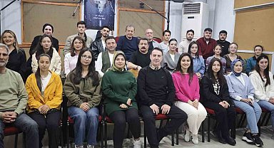 TRT Erzurum Radyosu'nda ustalar ile gençler buluştu