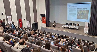 Tunceli'de otizm farkındalığı paneli düzenlendi