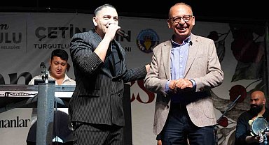 Turgutlu'da 'Roman Gecesi' ile eğlence zirveye çıktı