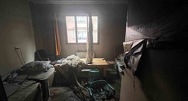 Turgutlu'da evini ateşe veren şahıs kalp krizinden hayatını kaybetti