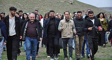 Turizm Haftası'nda tarih ve doğa iç içe: Ani'de unutulmaz yürüyüş