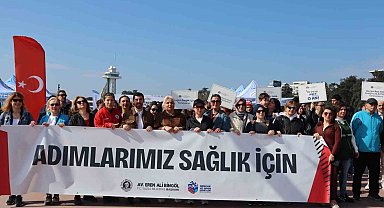 Tuzla'da Dünya Sağlık Haftası'na özel hareketli kutlama: Vatandaşlar hep beraber spor yaptı