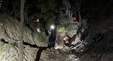 Uçuruma yuvarlanan 3 kişi operasyonla kurtarıldı