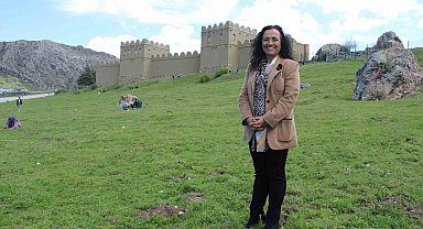 UNESCO Komitesi Üyesi Prof. Dr. Özünel: "Hattuşa, UNESCO'nun dünya ve insanlığa barış getirme idealinin önemli bir temsilcisi"