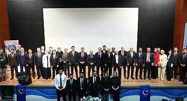 Üniversitede sanal bahisle mücadelede ailelere bilinçlendirme toplantısı