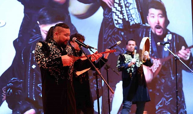 Ünlü Kazak müzik grubu Alatau Serileri, yeni albümünün lansmanını Bağcılar'da yaptı