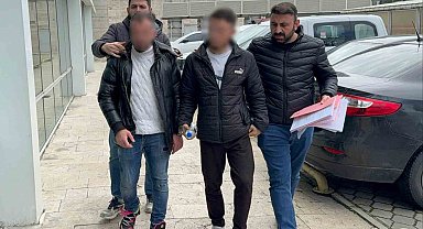 Uyuşturucu operasyonunda gözaltına alınan 2 kişi adliyeye sevk edildi