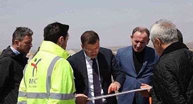 Vali Akmeşe, Niğde 2. OSB'de çalışmaları yerinde inceledi