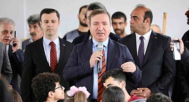 Vali Aydoğdu'dan gençlere hem değer hem spor vurgusu