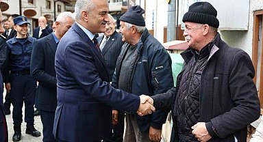 Vali Makas esnaf ile hasbihal etti