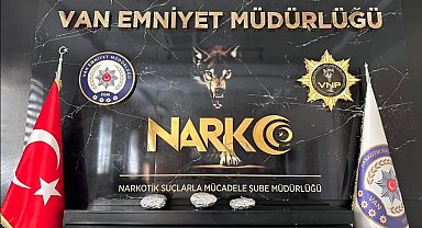 Van'da 4 kilo 700 gram metamfetamin ele geçirildi
