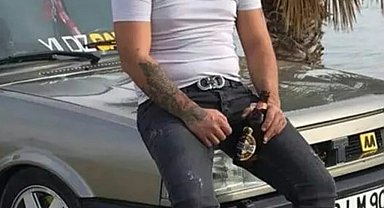 Virajı alamayıp minibüsle çarpışan sürücü hayatını kaybetti