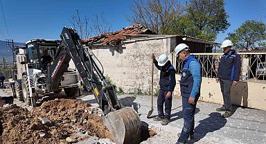 Yatağan Dere Mahallesi'nde içme suyu hatları yenileniyor