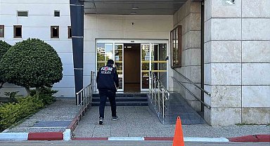 Yenişehir Belediyesindeki yolsuzluk operasyonu: Biri başkan yardımcısı 12 tutuklama