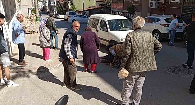 Yolun karşısına geçerken ticari aracın çarptığı yaşlı kadın hayatını kaybetti