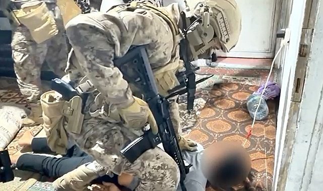 Yozgat'ta DEAŞ terör örgütü üyesi 15 kişi gözaltına alındı