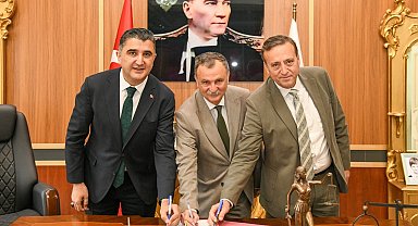 Yunusemre Belediyesinden Aigai kazısına destek