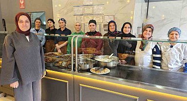 11 kadına istihdam sağladı, iki çocuğa annelik yaptı