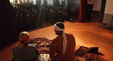 'Bizim Yunus' tiyatro oyunu ilgiyle izlendi