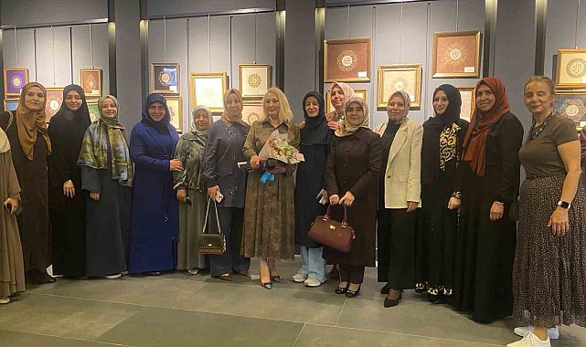 'Esma-ül Hüsna' tezhip sergisi sanatseverlerle buluştu