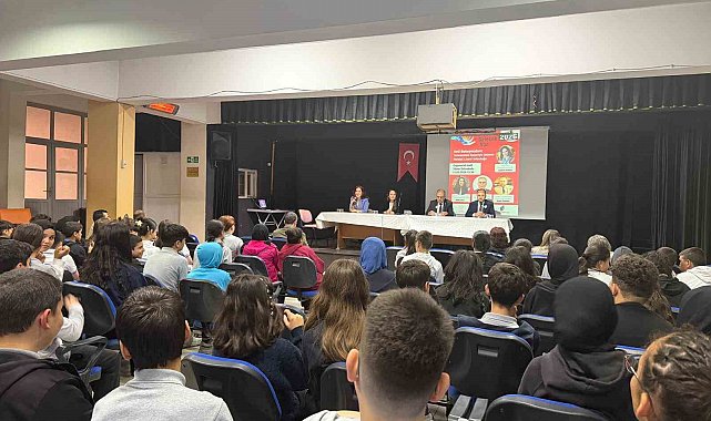 'Veli Buluşmaları: Yetenekten Başarıya Uzanan Meslek Lisesi Yolculuğu' programı düzenlendi