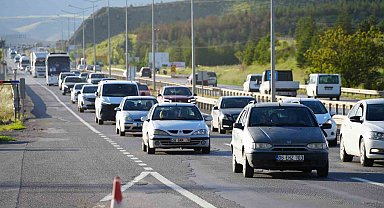 43 ilin geçiş noktasında bayram hareketliliği başladı