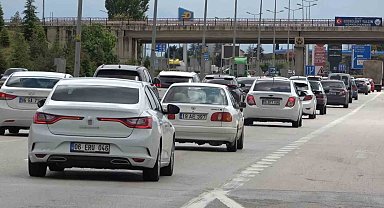 43 ilin geçiş noktasında bayram hareketliliği devam ediyor