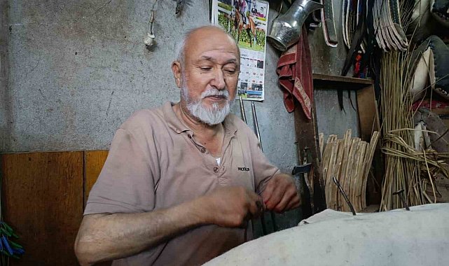 60 yıllık semer ustası, mesleğini yaşatmaya çalışıyor