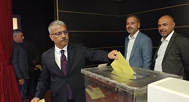 Adıyaman ESOB'da Duranay güven tazeledi