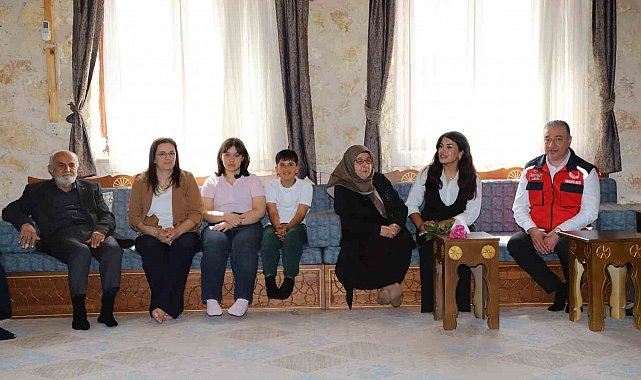 Adıyaman'da "Üç kuşak buluşması" programı yapıldı