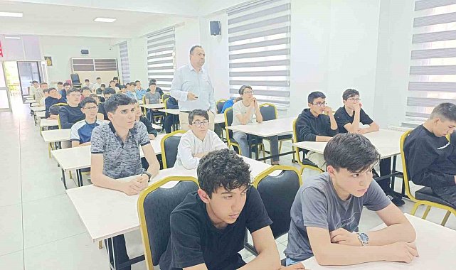 Afyonkarahisar'da 'Teknoloji Bağımlılığı' konulu seminer