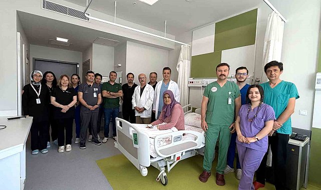 Ağrılarından kapalı ameliyatla kurtuldu
