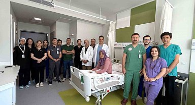 Ağrılarından kapalı ameliyatla kurtuldu