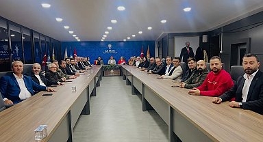 AK Parti'de Haftalık İl Yönetim Kurulu Toplantısı yapıldı