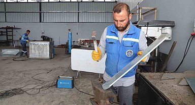 Akdeniz'de eski konteynerler yenilenerek hizmete kazandırılıyor