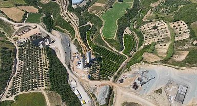 Akdeniz'den Avrupa'ya uzanacak Antalya-Alanya Otoyolu'nda çalışmalar hızlandı