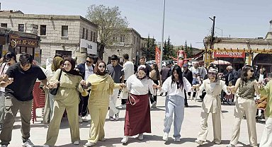 Aksaray'da hıdrellez şenliklerle kutlanıyor