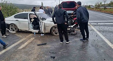 Akşehir'de trafik kazası: 4 yaralı
